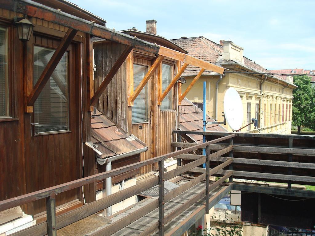 Belvarosi Bungalo Miskolc Exterior photo